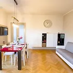 Viale Miramare 123/1 Tirabora Short Rent *
