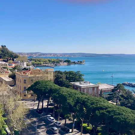 Appartamento Viale Miramare 123/1 Tirabora Short Rent Trieste